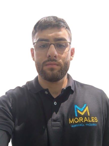 equipo de trámites de tránsito